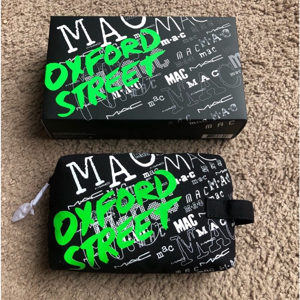 MAC Cosmetics x Oxford Street (London) Exclusive Makeup Bag